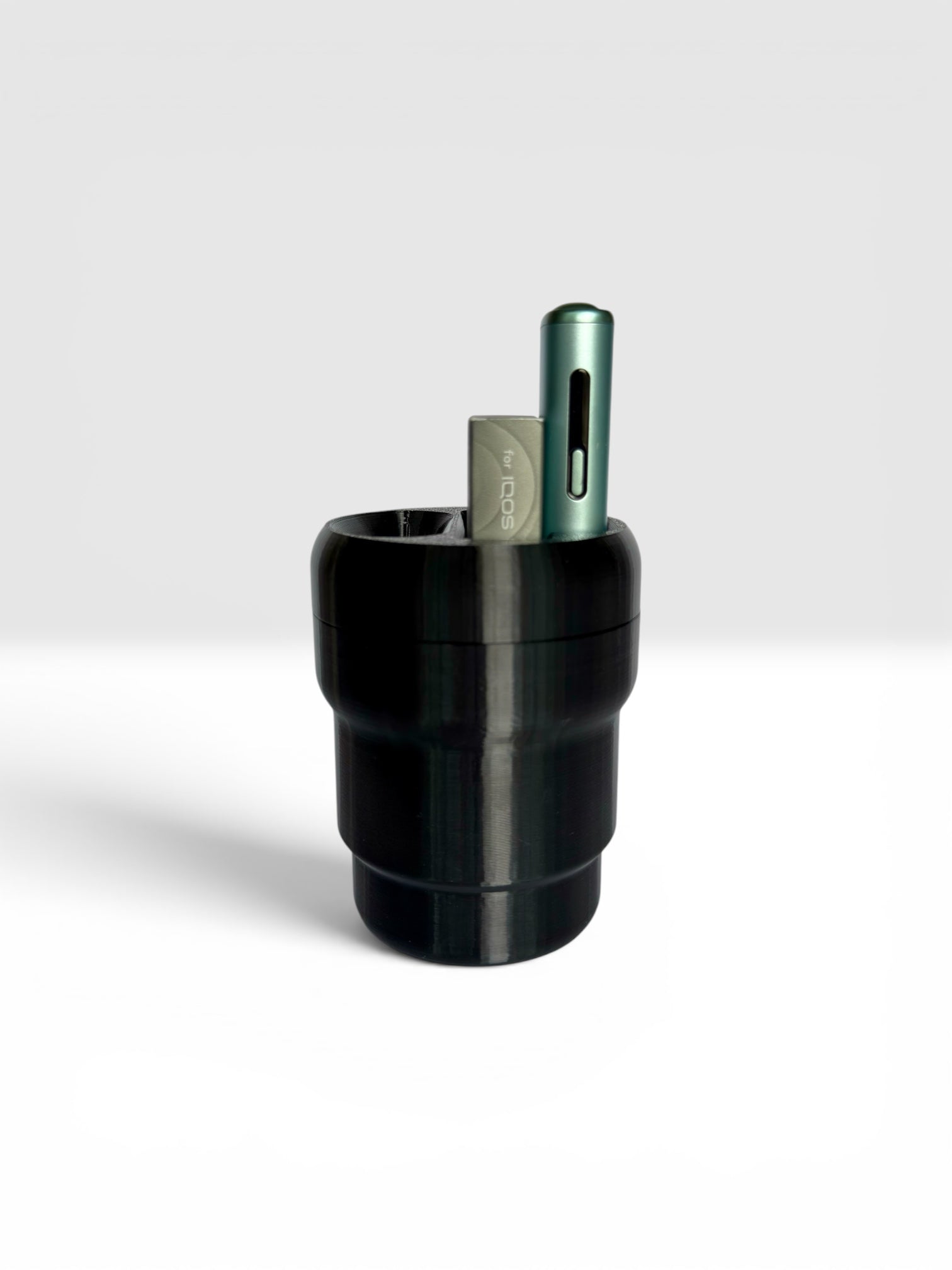 IQOS Iluma Araç İçi Düzenleyici